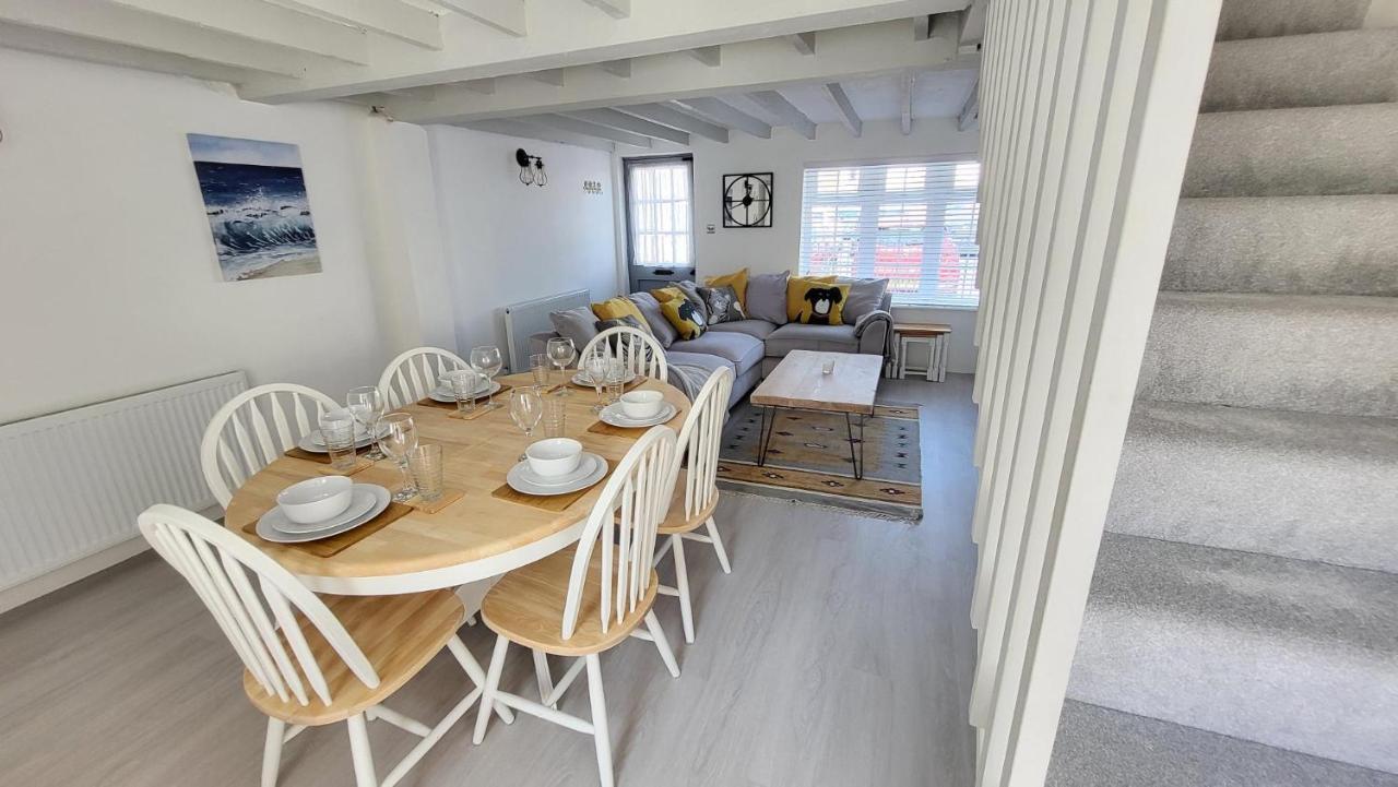 Bosun'S Cottage Luxury Stay In The Heart Of Town Weymouth Eksteriør bilde